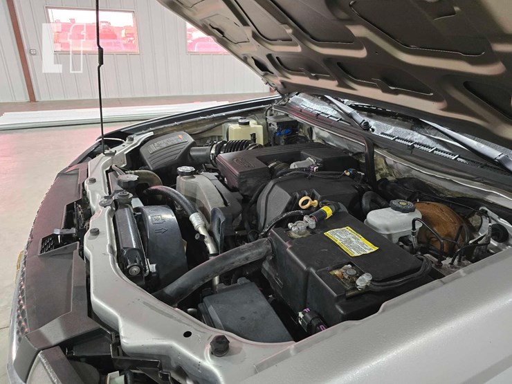 2012-chevrolet-colorado-image-21