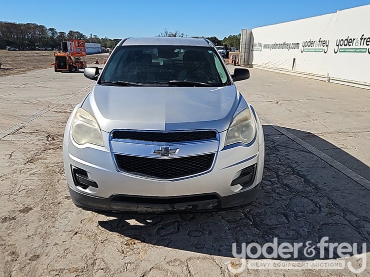 2015-chevrolet-equinox-image-10