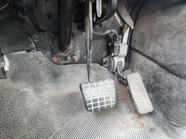 2002-international-4300-sba-image-89