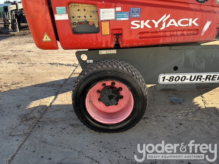 2016-skyjack-sj40t-image-8