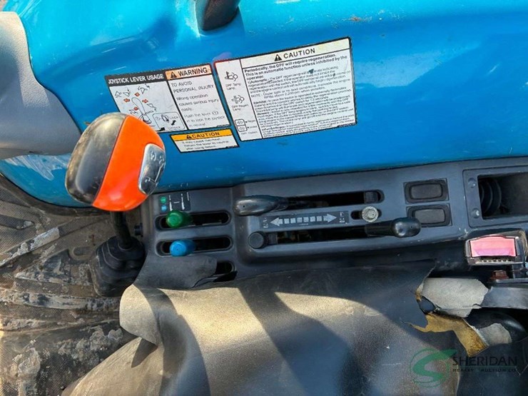 ls-xr4755h-loader-tractor-showing-3660-hours-image-19