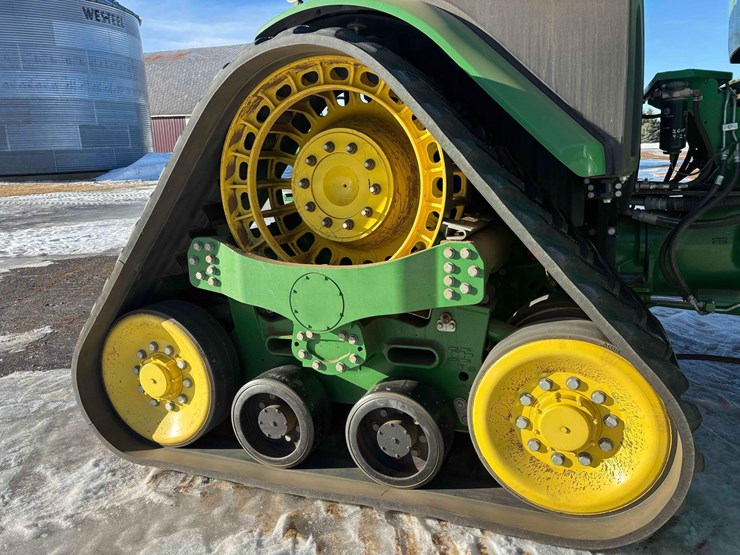 2019-john-deere-9620rx-track-tractor-image-8