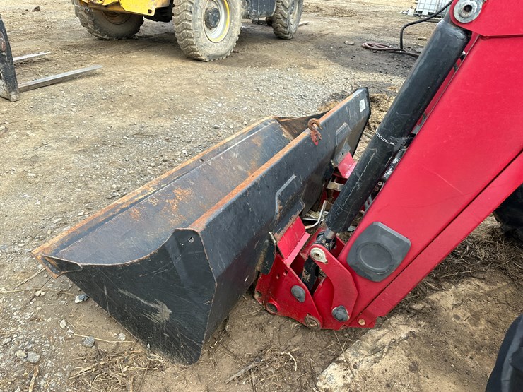 #38413-•-case-125a-mfwd-tractor-image-27