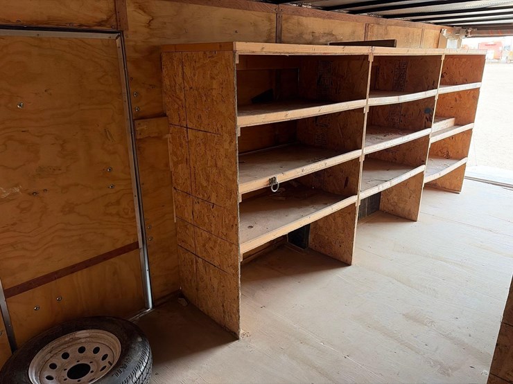 2012-carry-on-enclosed-trailer-image-8