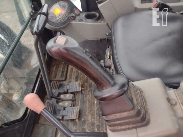 2018-bobcat-e50-image-10