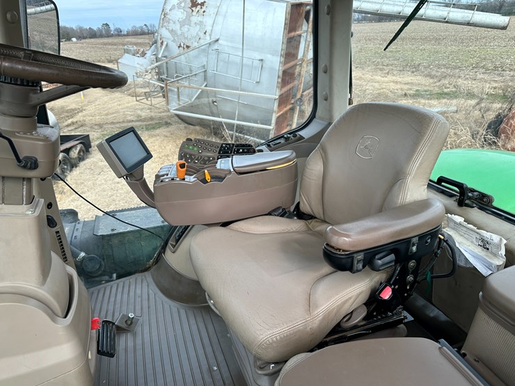 2013-john-deere-9560r-image-69