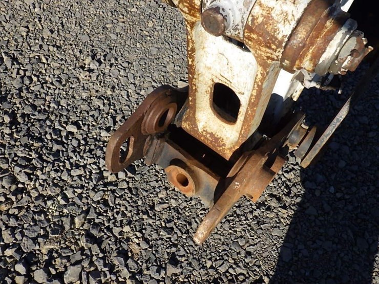 takeuchi-tb260-image-19