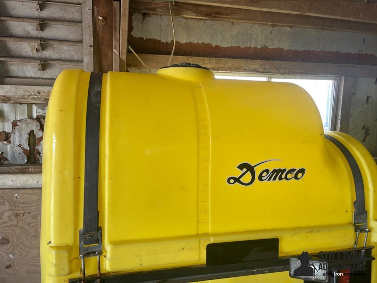 demco-saddle-tanks-image-6
