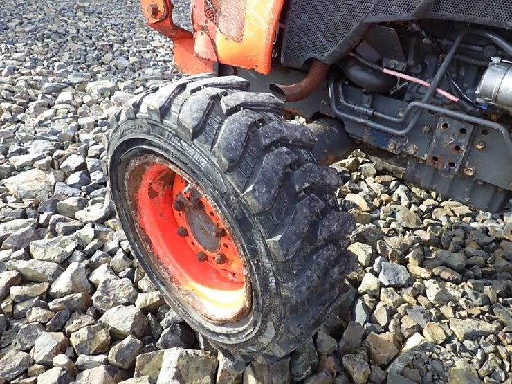 kubota-l2501-image-14