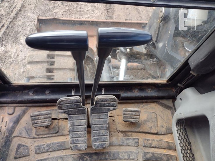 2014-bobcat-e85-image-9