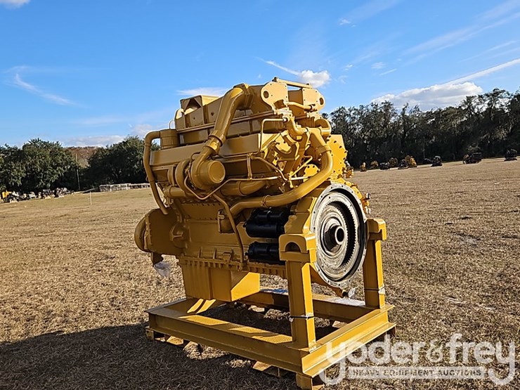 caterpillar-d348-image-4