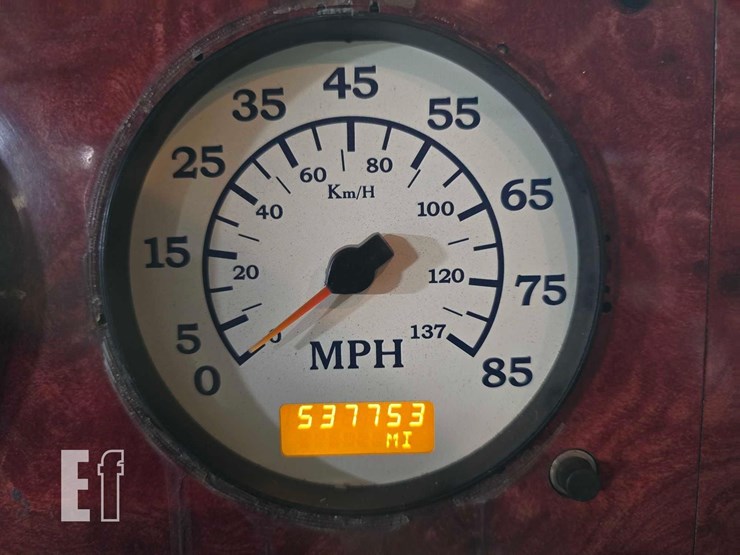 2004-international-paystar-5900-image-35