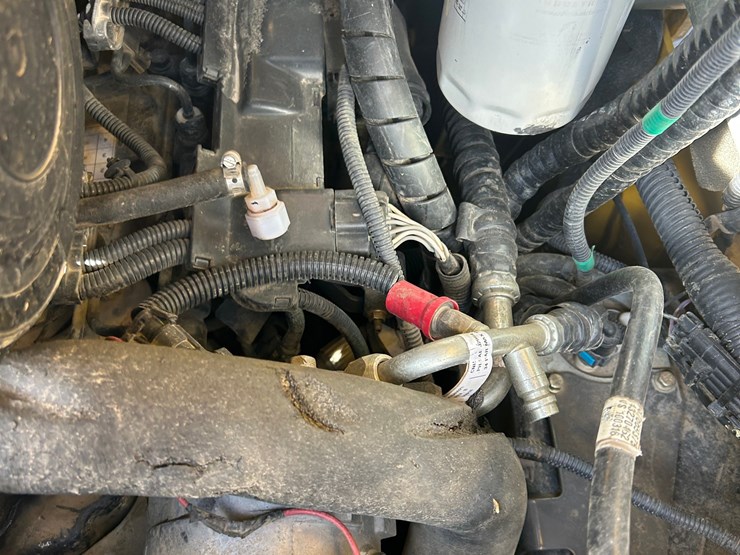 new-holland-c245-image-31