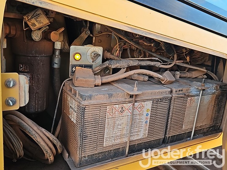 2018-caterpillar-d4k2-lgp-image-26