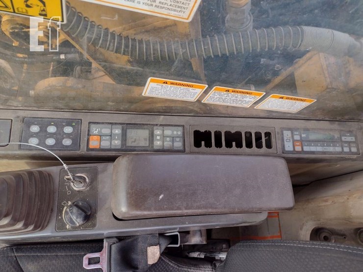 2004-caterpillar-315cl-image-9