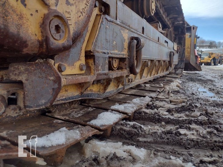 2005-caterpillar-d4g-xl-image-37