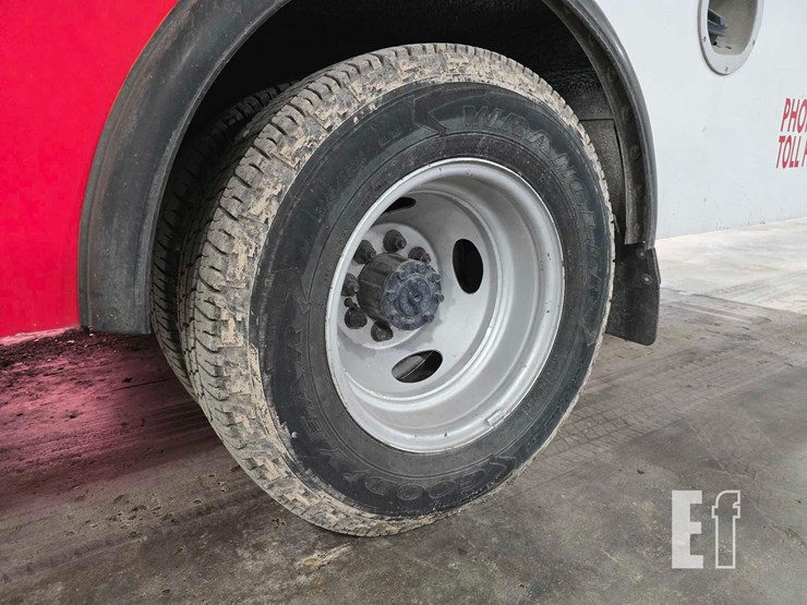 2019-ford-e350-sd-image-22