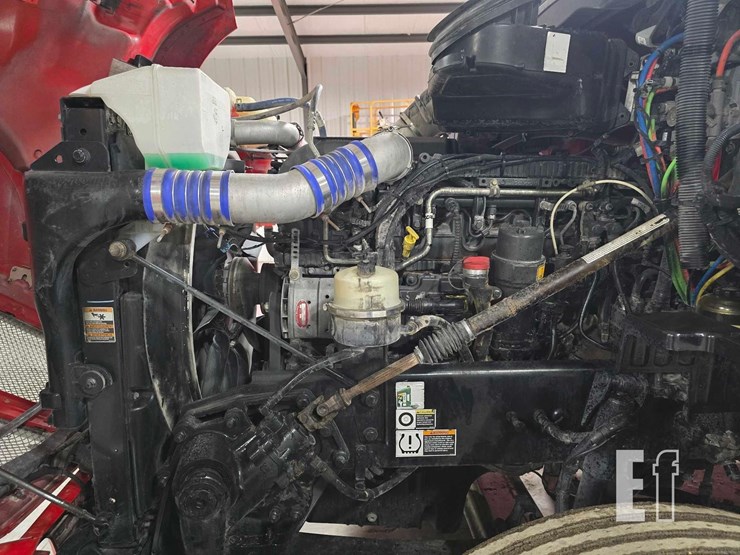 2020-kenworth-t680-image-18