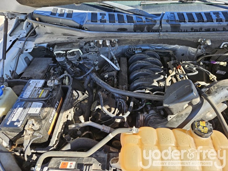 2015-ford-f150-xl-image-18