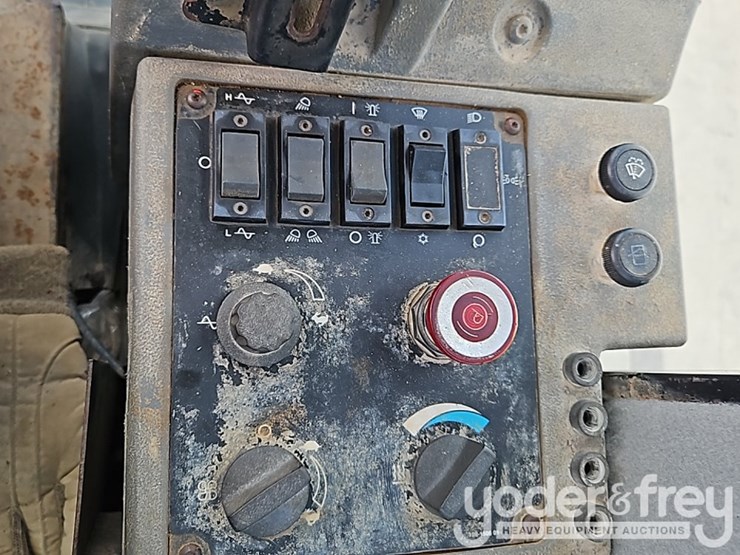 2007-caterpillar-cs-563e-image-24