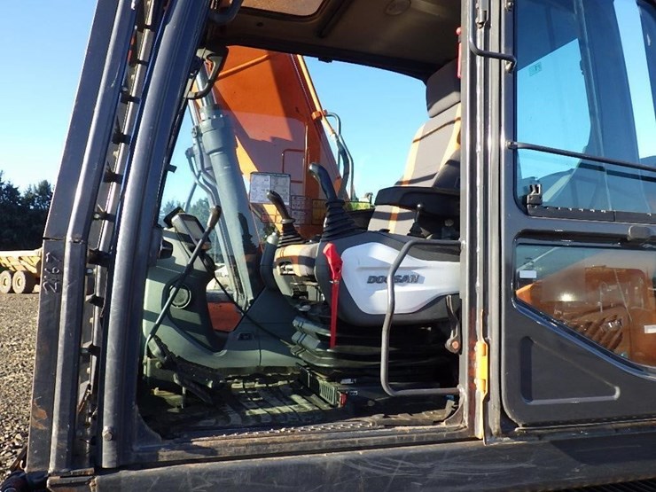 doosan-dx140-lc-5-image-32