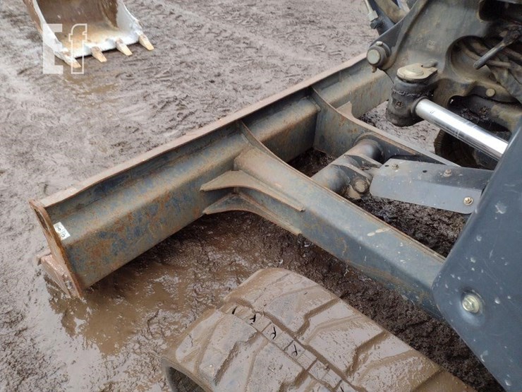 2014-bobcat-e35-image-25