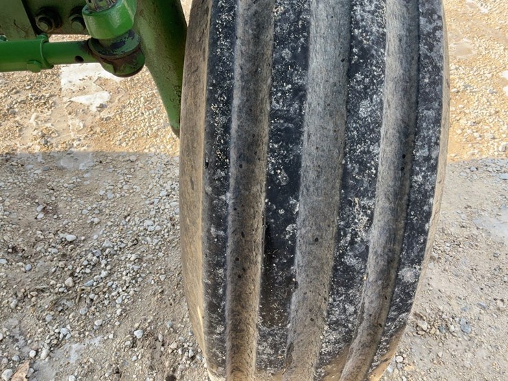 1980-john-deere-4440-image-48