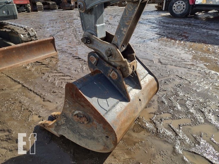 2016-volvo-ecr58d-image-18