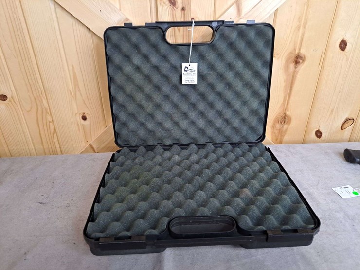 smith-&-wesson-model-29-2-.44-magnum-da-revolver-image-18