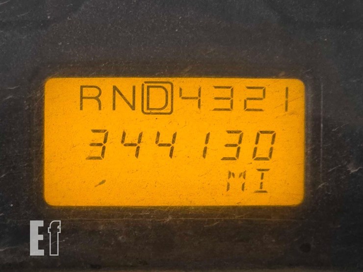 2004-international-durastar-4300-image-21