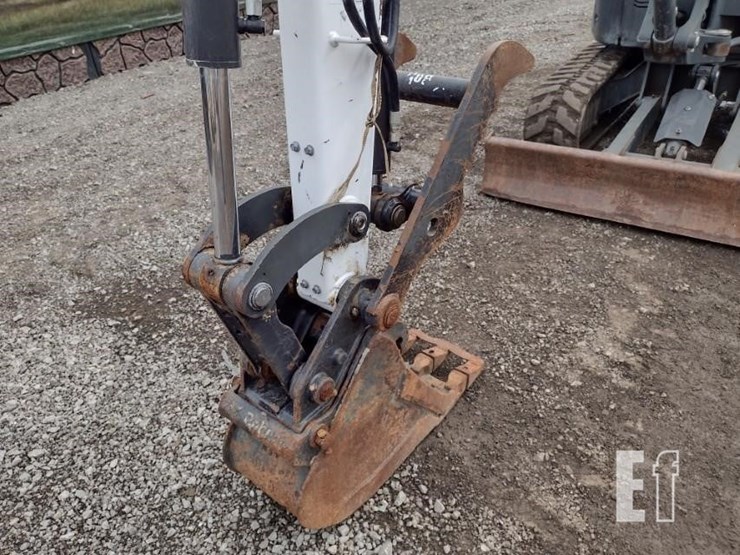 bobcat-e32i-image-17