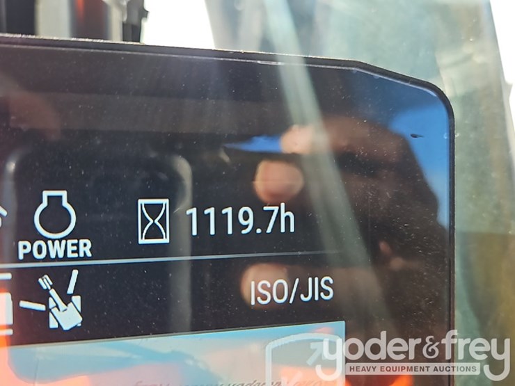 2023-caterpillar-340-image-41