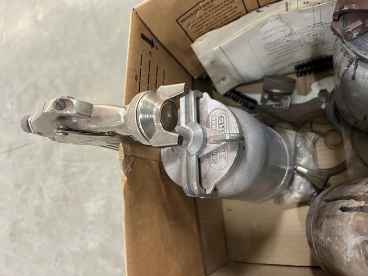 #115317-•-paint-guns-image-4