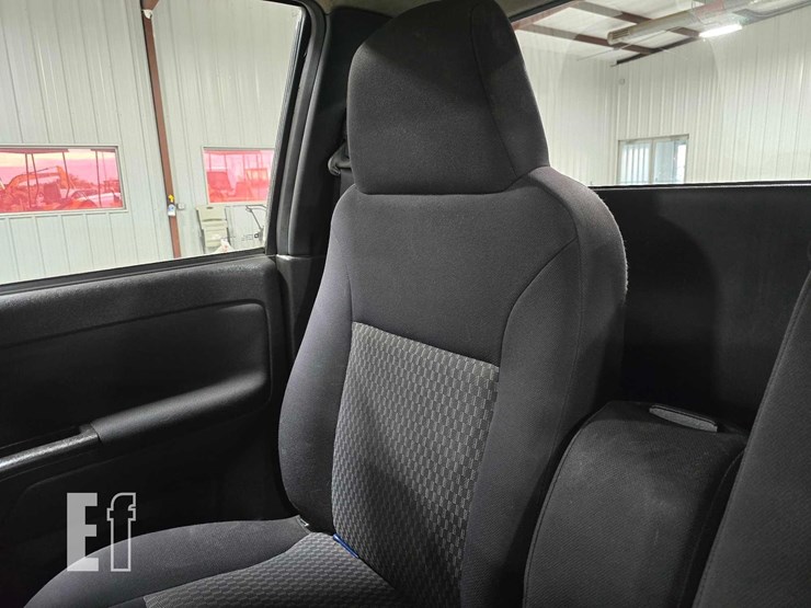 2007-chevrolet-colorado-image-17