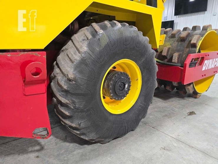 2005-dynapac-ca121pd-image-23