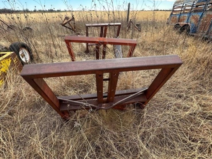 3-graves-hay-forks-&-hay-trailer-image-9