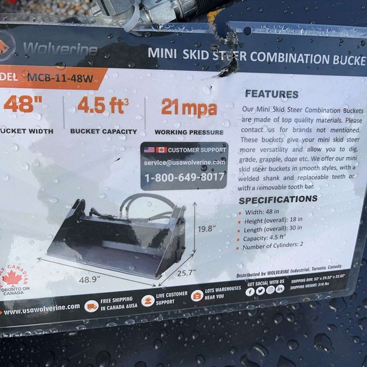 Unused Mini Skid Steer Combination Bucket