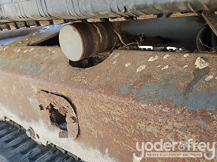 2019-takeuchi-tb235-image-23