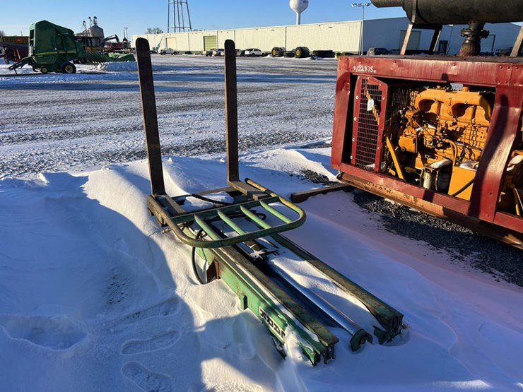 #15038-•-clark-3pt-forklift-w/-side-shift-image-1