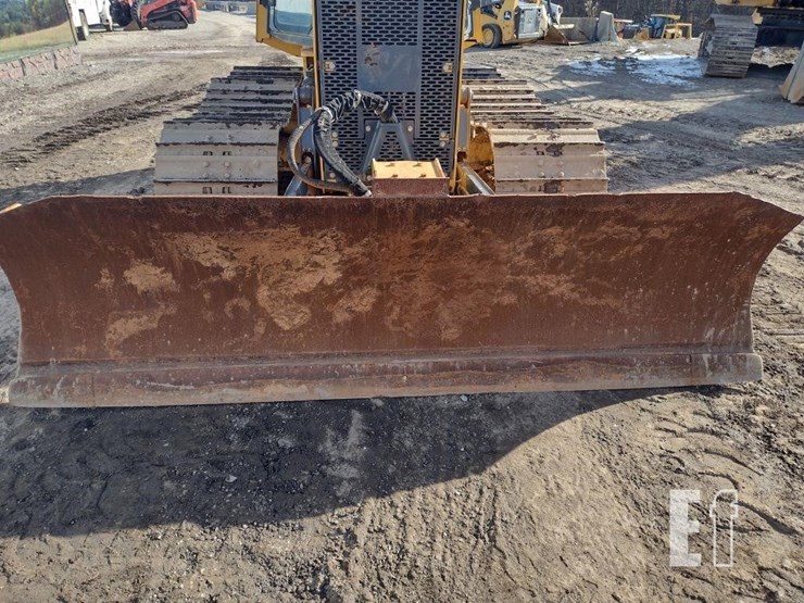 2021-deere-650k-lgp-image-19