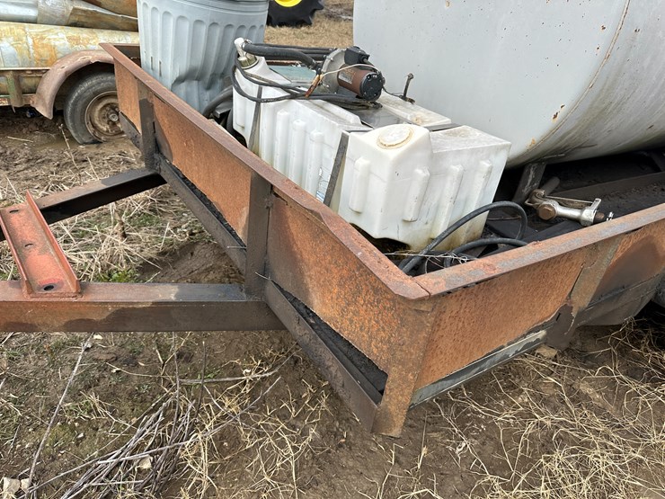 #38411-•-550-gal-12'-s/a-fuel-trailer-image-24