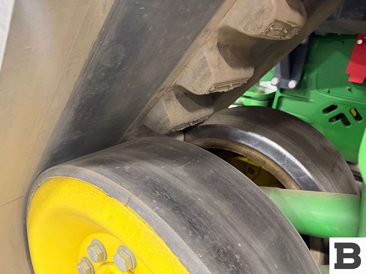 2021-john-deere-9620rx-image-58