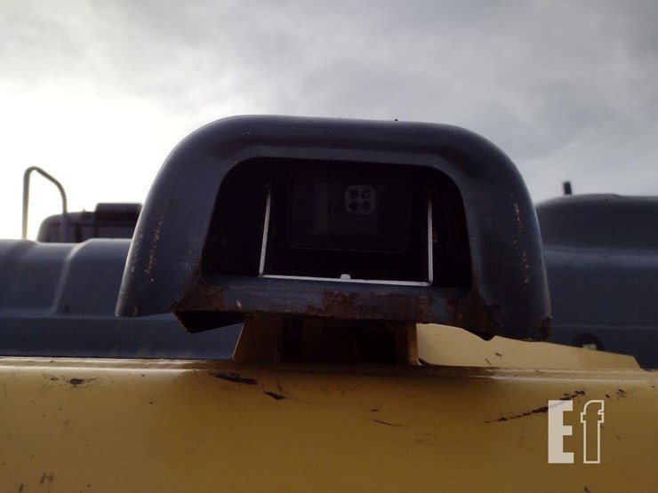 2020-kobelco-sk170-lc-10-image-43