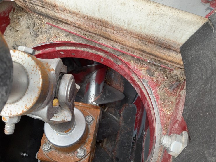 sudenga-ox1071-swing-away-auger-image-31