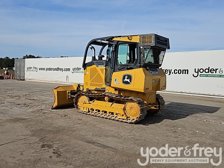 2022-deere-450k-image-4