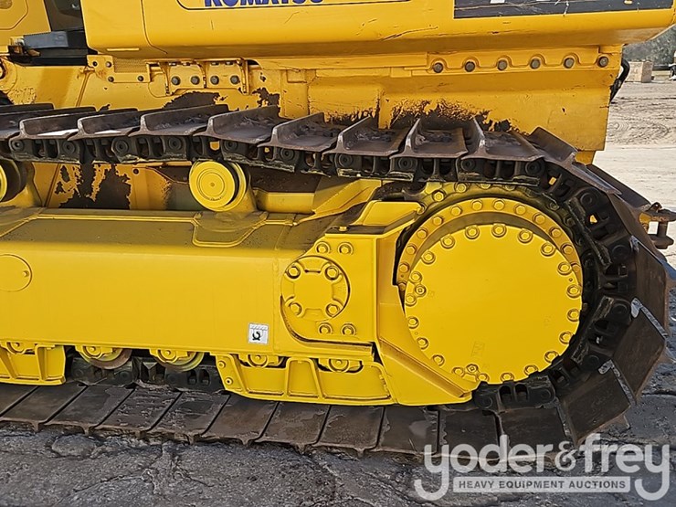 2023-komatsu-d71px-24-image-24