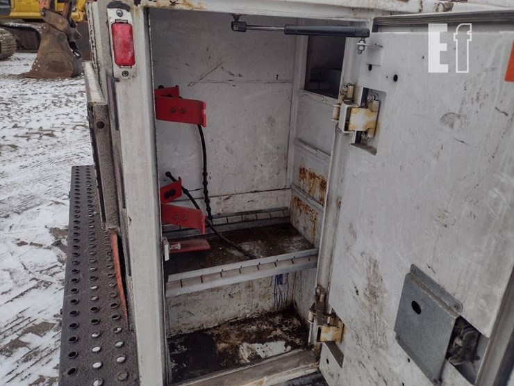 2008-gmc-3500-image-27