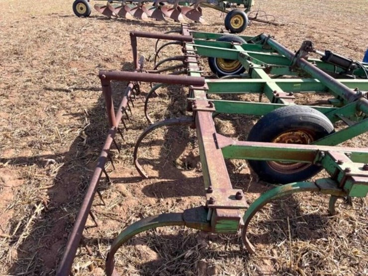 john-deere-hoeme-image-8