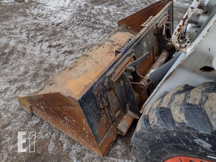 2016-bobcat-s590-image-19