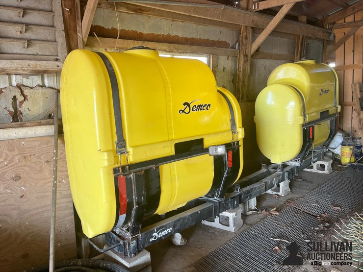 demco-saddle-tanks-image-3